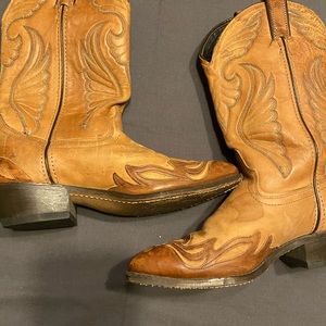 Cowboy boots 8 1/2